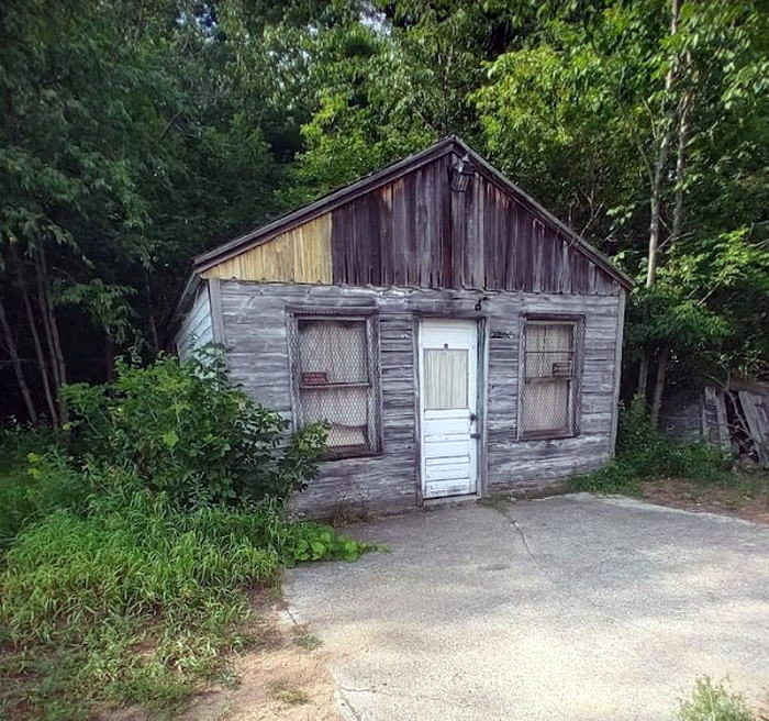Old Time Gas Station (Pollys Place, Pure Oil) - Web Listing